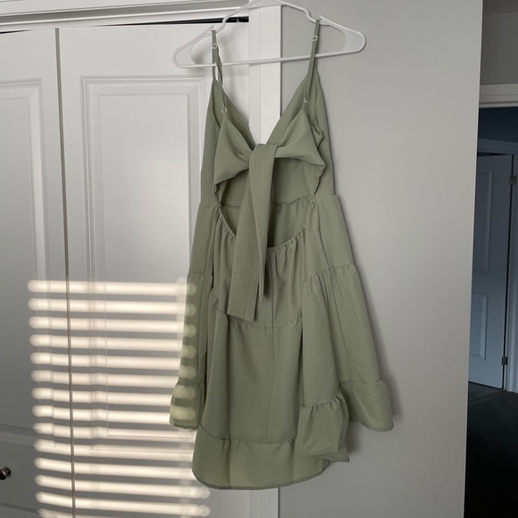 Midi Ruffle Dress - Picture 4 of 7